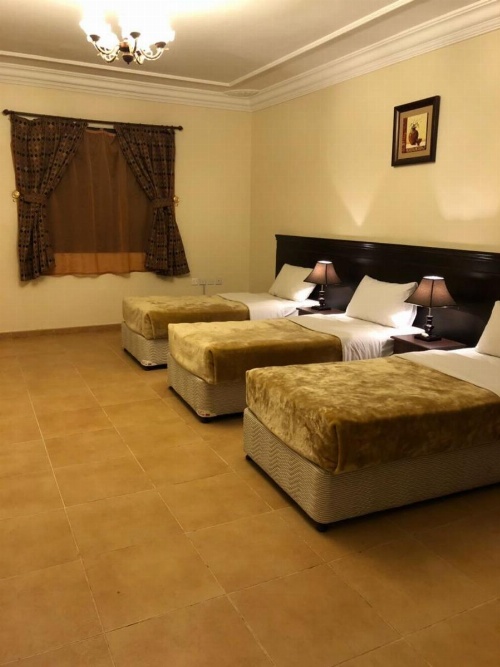 Al Meknan Furnished Units image 11